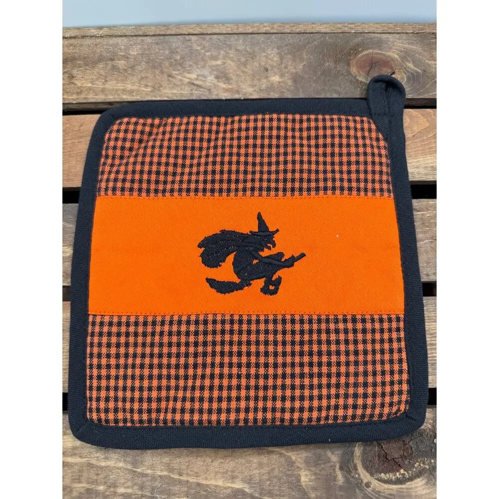 Set of 3 Halloween Pot Holders -Orange Black Gingham Plaid -Flying Witch Quilted